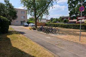 Charmante Erdgeschoss 2-Zimmer-Eigentumswohnung mit 51 m² Wohnfläche inkl. Balkon & Kellerabteil – 50999 Sürth, Köln – Vorschaubild 17