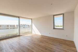 Bezugsfreie, schön geschnittene 2-Zimmer-Wohnung mit traumhaftem Alpenblick. – Die vollständige Adresse der Immobilie erhältst du vom Anbieter., 81735 Neuperlach, München – Vorschaubild 2