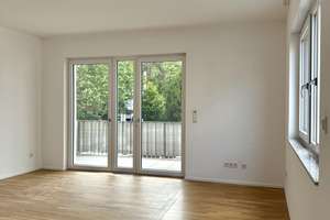 Helle moderne 2-Zimmer-Wohnung mit Balkon und optionalem Tiefgaragenstellplatz in Köln-Bayenthal – Alteburgerstraße 302, 50968 Bayenthal, Köln – Vorschaubild 2