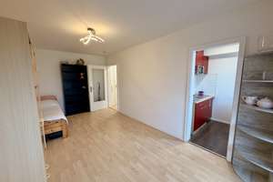 Wohnen im Grünen mitten in Schwabing – charmante 1-Zimmer-Wohnung mit Balkon & Weitblick – Die vollständige Adresse der Immobilie erhältst du vom Anbieter., 80805 Alte Heide-Hirschau, München – Vorschaubild 3