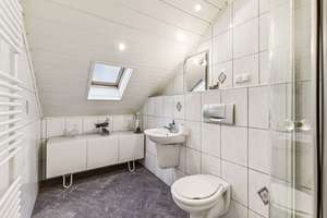 Property thumbnail 15