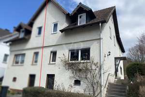 Doppelhaushälfte mit sonnigem Garten – Die vollständige Adresse der Immobilie erhältst du vom Anbieter., 96450 Creidlitz, Coburg – Vorschaubild 2