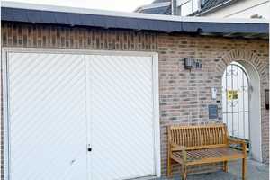 Charmantes Einfamilienhaus in ruhiger,dennoch zentraler Lage von Hitdorf auf großem Sonnengrundstück – Weidfeldstraße 00, 51371 Leverkusen – Vorschaubild 1