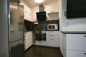 Property thumbnail 9