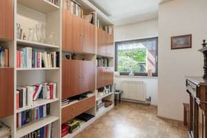 Großzügiger Bungalow mit sonnigem Garten im Ratinger Grachtenviertel  – Die vollständige Adresse der Immobilie erhältst du vom Anbieter., 40880 West, Ratingen – Vorschaubild 8