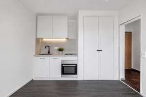 Gepflegte 1-Zimmer-Wohnung in bester Berliner Lage! – Die vollständige Adresse der Immobilie erhältst du vom Anbieter., 10179 Mitte (Ortsteil), Berlin – Vorschaubild 1