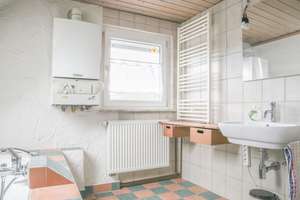 Interessantes Wohnhaus mit vielen Optionen in Margetshöchheim – Die vollständige Adresse der Immobilie erhältst du vom Anbieter., 97276 Margetshöchheim – Vorschaubild 17