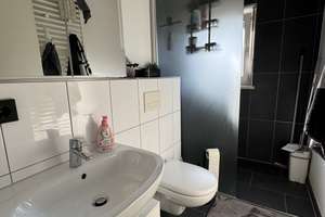 Attraktiv gelegene und gepflegte 3-Zimmer-Wohnung mit Balkon – Die vollständige Adresse der Immobilie erhältst du vom Anbieter., 86163 Lechhausen-West, Augsburg – Vorschaubild 9