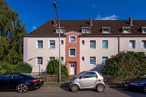 Charmante 3-Zimmer-Altbauwohnung in Minden mit Badewanne und Gasheizung! – Hohenzollernring 20, 32427 Königstor, Minden – Vorschaubild 2