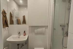 Stuttgart Mitte: Kompakte 1,5-Zimmer-Wohnung mit Balkon – Die vollständige Adresse der Immobilie erhältst du vom Anbieter., 70182 Heusteigviertel, Stuttgart – Vorschaubild 2