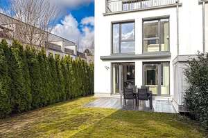 Moderne Doppelhaushälfte mit 5 Zimmern, Garten und Dachterrasse in Hamburg-Langenhorn – Die vollständige Adresse der Immobilie erhältst du vom Anbieter., 22419 Langenhorn, Hamburg – Vorschaubild 1