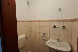 Nürnberg-Bismarckstraße: 3-Zimmer-Hochpaterre -Wohnung mit TG-Stellplatz – Bismarckstrasse 133, 90491 St. Jobst, Nürnberg – Vorschaubild 12