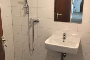 Neu renovierte 3,5-Zimmer-Citywohnung ab sofort frei. – Kaulbachstr. 9, 90408 Pirckheimerstraße, Nürnberg – Vorschaubild 9