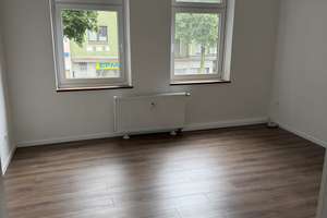Frisch renovierte 2  Zimmer Wohnung 64 m² mit Balkon und  Garten – Bochumer Landstraße 215, 45276 Freisenbruch, Essen – Vorschaubild 3