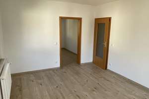 3-Zimmer-Wohlfühlwohnung in Duisburg Obermeiderich – Talbahnstraße 34, 47137 Obermeiderich, Duisburg – Vorschaubild 4