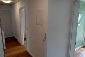 Helle 3-Zimmer-Dachgeschosswohnung mit Südloggia und Balkon in Stuttgart Möhringen – 78,4 m² Wfl. – Die vollständige Adresse der Immobilie erhältst du vom Anbieter., 70567 Möhringen-Ost, Stuttgart – Vorschaubild 21