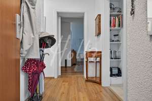 Wiehre ... die City vor der Tür und trotzdem ruhig .... gepflegte 3-Zi-Wohnung mit zwei Balkonen !! – 79100 Unterwiehre-Nord, Freiburg im Breisgau – Vorschaubild 11