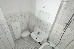 Singles aufgepasst !! Hier kommt Ihre neue Wohnung mit Balkon – Thomas-Dehler-Straße 5, 40595 Garath, Düsseldorf – Vorschaubild 4