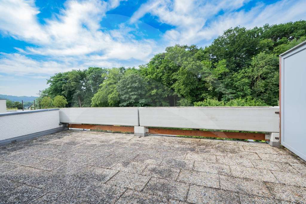 Große Terrasse - 2-Zimmer Wohnung in Passau
