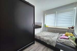 Attraktive 3-Zimmer-Eigentumswohnung mit Loggia in Wuppertal-Barmen – Die vollständige Adresse der Immobilie erhältst du vom Anbieter., 42279 Oberbarmen, Wuppertal – Vorschaubild 9