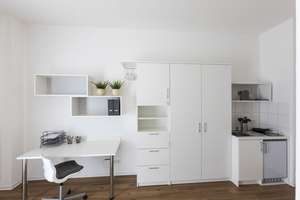 Modernes WG-Zimmer nur für Studentinnen und Studenten – Chicago Lane 5a/b, 30539 Mittelfeld, Hannover – Vorschaubild 2