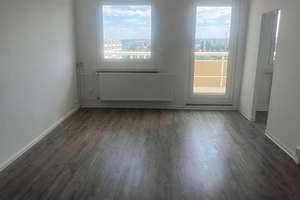 Junge Familie gesucht ! 3 Zimmer mit Balkon und Badewanne ! – Berthelsdorfer Weg 1, 1279 Tolkewitz/Seidnitz-Nord, Dresden – Vorschaubild 5