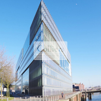 Moderne und helle Büroräume im Deichtor Office Center!