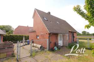 +++ Teilmodernisiertes Einfamilienhaus mit Nebengebäude und großem Grundstück (ca. 1.945 m²) +++ – Die vollständige Adresse der Immobilie erhältst du vom Anbieter., 26689 Apen – Vorschaubild 4