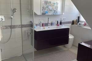 Top Luxus sanierte 5 Zimmer Maisonette-Wohnung mit großem Südbalkon, Garten, Keller und Garage – Die vollständige Adresse der Immobilie erhältst du vom Anbieter., 81475 Fürstenried-West, München – Vorschaubild 20