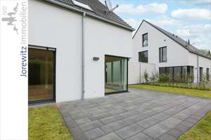Erstbezug in Bi-Senne - Doppelhaushälfte (KfW-Effizienzhaus 55) mit Garten und Carport – Die vollständige Adresse der Immobilie erhältst du vom Anbieter., 33659 Senne, Bielefeld – Vorschaubild 3