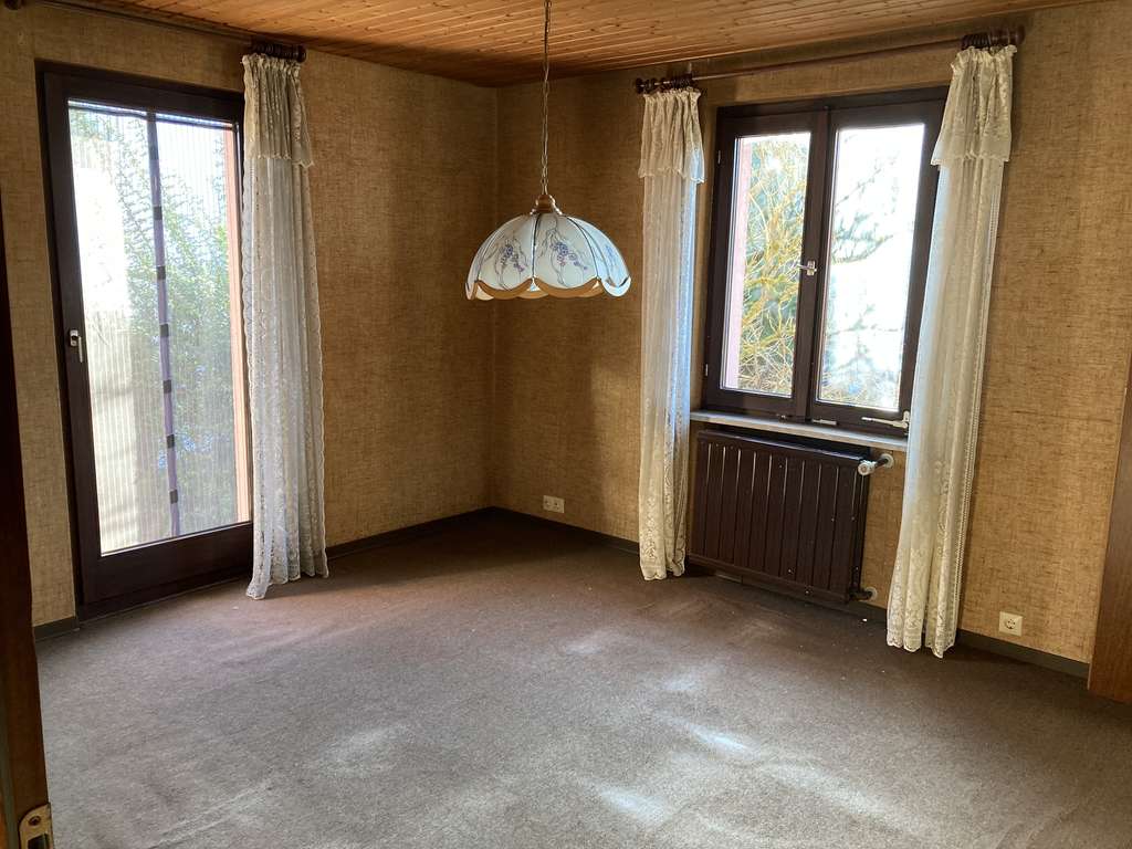 Immobilie in Schorndorf - Frst. Einfamilienhaus mit Garten, Terrase und Balkon in Schorndorf - Bild 1