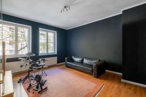 Vier-Zimmer Familienwohnung mit Südbalkon im ruhigen Travekiez – Die vollständige Adresse der Immobilie erhältst du vom Anbieter., 10247 Friedrichshain, Berlin – Vorschaubild 4