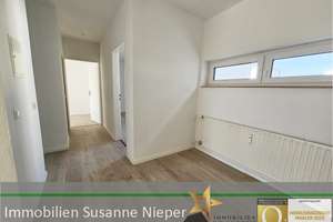 Einziehen & wohlfühlen. Sanierte 3-Zimmerwohnung mit Balkon und Aufzug - Scholven  WE11/2.OGvo – Scheideweg 63f, 45896 Scholven, Gelsenkirchen – Vorschaubild 1