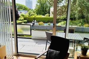 Happy Holiday - den Pool im Blick, die Sonne auf dem Balkon, das Leben genießen! – Achterdeck 18, 23570 Travemünde, Lübeck – Vorschaubild 7