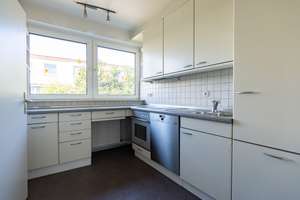 Endreihenhaus mit zwei Vollgeschossen, Vollkeller und großem Grundstück – Die vollständige Adresse der Immobilie erhältst du vom Anbieter., 22457 Schnelsen, Hamburg – Vorschaubild 12