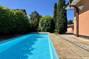 Kirchrode: 
Mediterrane Stadtvilla mit Pool auf einem Traumgrundstück – Die vollständige Adresse der Immobilie erhältst du vom Anbieter., 30559 Kirchrode, Hannover – Vorschaubild 4
