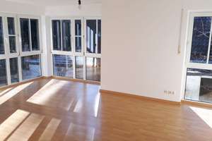 Helle und ruhige 3-Zimmer-Wohnung in München-Waldtrudering