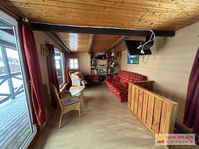 Immobilie in Putlitz - Gepflegtes Grundstück mit gemütlichen EFH, Carport, Werkstatt und Partyraum in ruhiger Dorflage - Bild 2