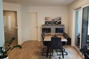 2-ZKB Wohnung in ruhiger Lage mit Balkon, Einbauküche, Aufzug und TG-Stellplatz – Die vollständige Adresse der Immobilie erhältst du vom Anbieter., 66132 Bischmisheim, Saarbrücken – Vorschaubild 8