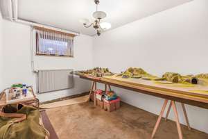 Property thumbnail 17