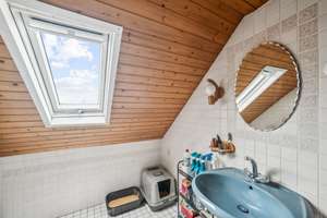 Viel Platz für Familie & Generationen – Wohnhaus mit ca. 290 m² Wohnfläche – Die vollständige Adresse der Immobilie erhältst du vom Anbieter., 56427 Siershahn – Vorschaubild 14