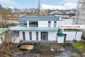 IMMOBERLIN.DE - Erstaunliches Wohn-/Bürogebäude mit Atelierambiente im beliebten Stadtteil – Die vollständige Adresse der Immobilie erhältst du vom Anbieter., 10318 Karlshorst, Berlin – Vorschaubild 1