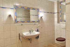 Property thumbnail 9