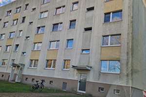 Viel Platz für Ihren Alltag in dieser gepflegten 3-Zimmer-Wohnung in Magdeburg – Hans-Grade-Straße 92, 39130 Neu Olvenstedt, Magdeburg – Vorschaubild 2