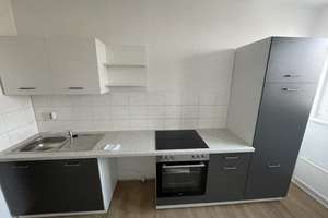 4-Zimmer Wohnung mit Einbauküche