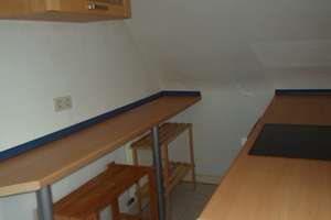 Ruhige 55qm Wohnung, grüne Lage, z.B. für Single, Studierende, evtl. WG ; Nähe Schlosspark Borbeck – Die vollständige Adresse der Immobilie erhältst du vom Anbieter., 45355 Borbeck-Mitte, Essen – Vorschaubild 6