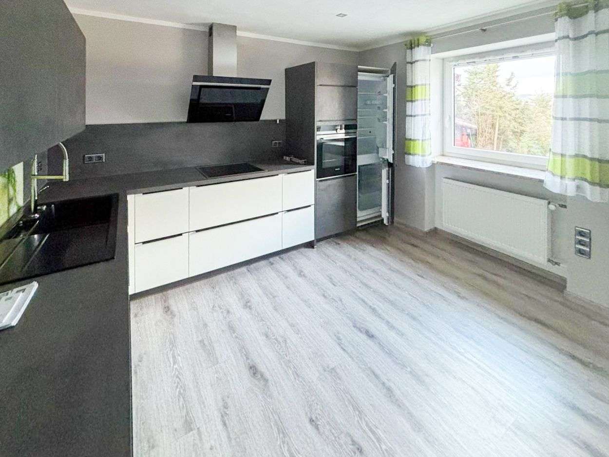 Immobilie in Kronach - Lukratives Mehrfamilienhaus für renditeorientierte Investoren in gefragter Wohnlage von Kronach - Bild 6