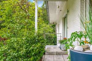 Stilvolles Zweifamilienhaus in direkter Nähe zum Rhododendron-Park – Die vollständige Adresse der Immobilie erhältst du vom Anbieter., 28359 Horn, Bremen – Vorschaubild 2