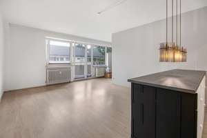 Bremen - Walle: Charmante 1,5-Zimmer-Wohnung mit genialer Raumaufteilung und Balkon  – Die vollständige Adresse der Immobilie erhältst du vom Anbieter., 28219 Walle (Ortsteil), Bremen – Vorschaubild 4