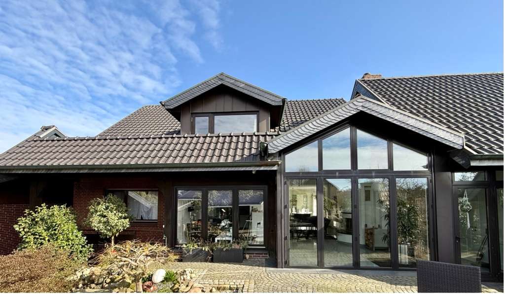 Immobilie in Drebber - Großzügiges Einfamilienhaus mit modernem, offenen Wohnkonzept und hochwertigem Garten - Bild 0